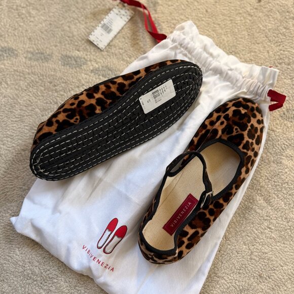 ViBi VENEZiA Cheetah Mary Jane Flats Size 39 (8-8.5) NWT - Picture 1 of 2